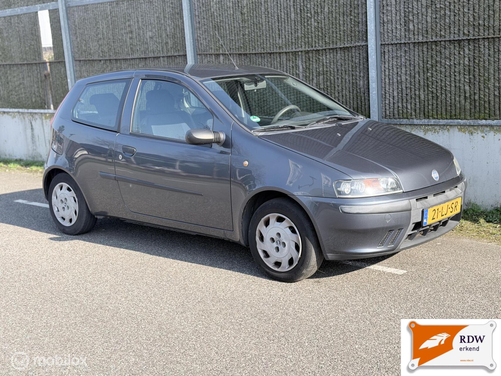 Foto van FIAT FIAT PUNTO