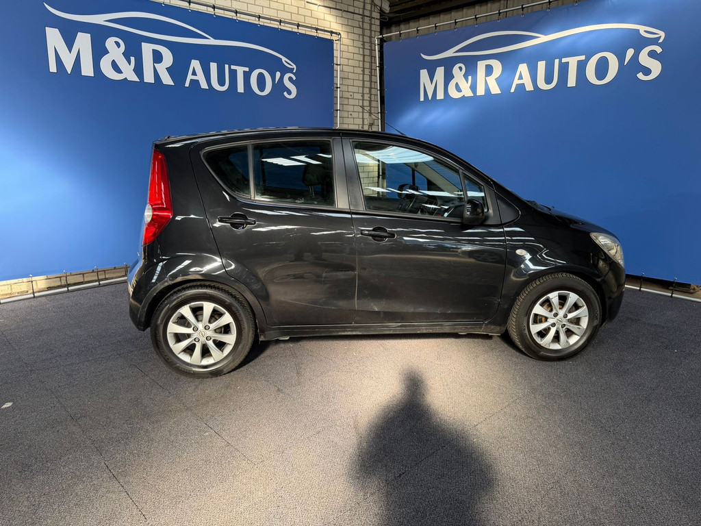 Foto van Opel Agila