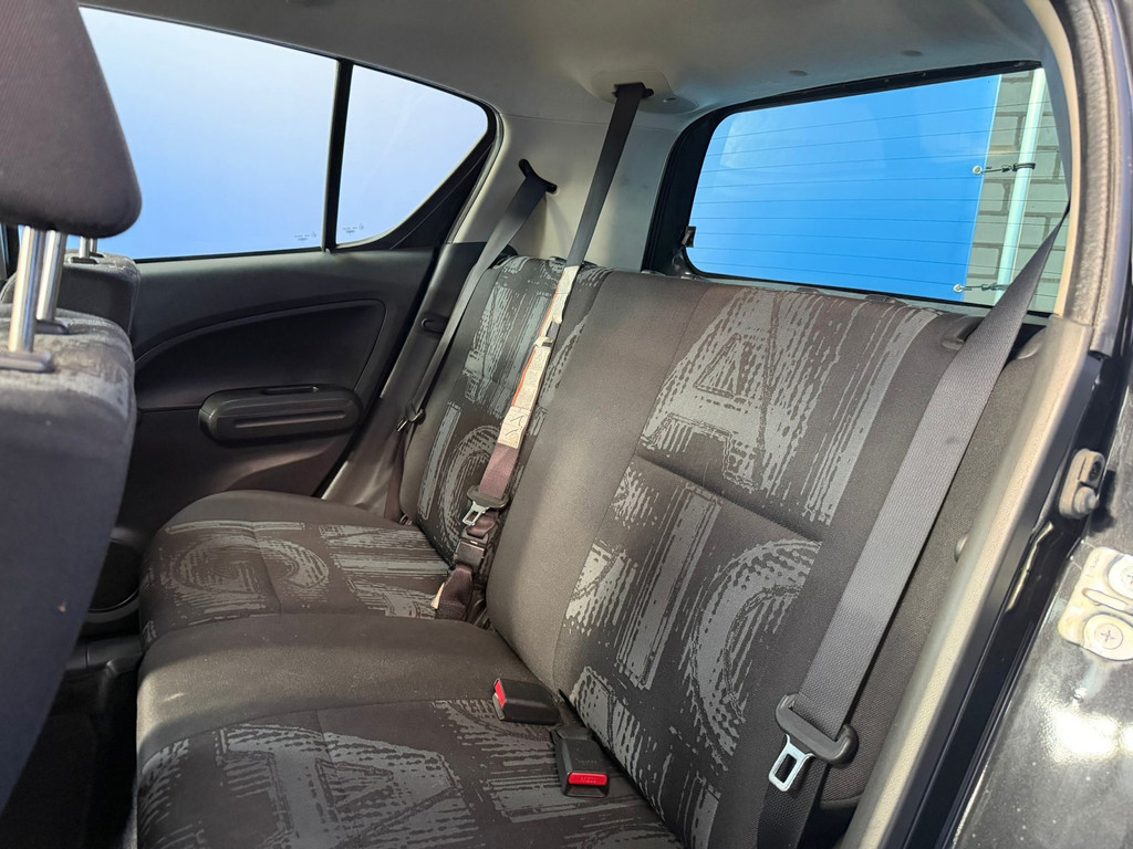 Foto van Opel Agila