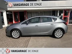 Opel Astra 1.4 Turbo Business + 2013 - voorkant