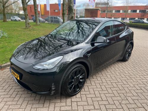 Tesla Model Y RWD 58 kWh 2023 - voorkant