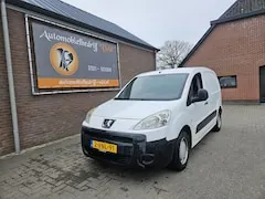 Foto van Peugeot Partner