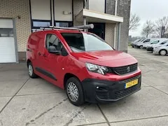 Foto van Peugeot Partner