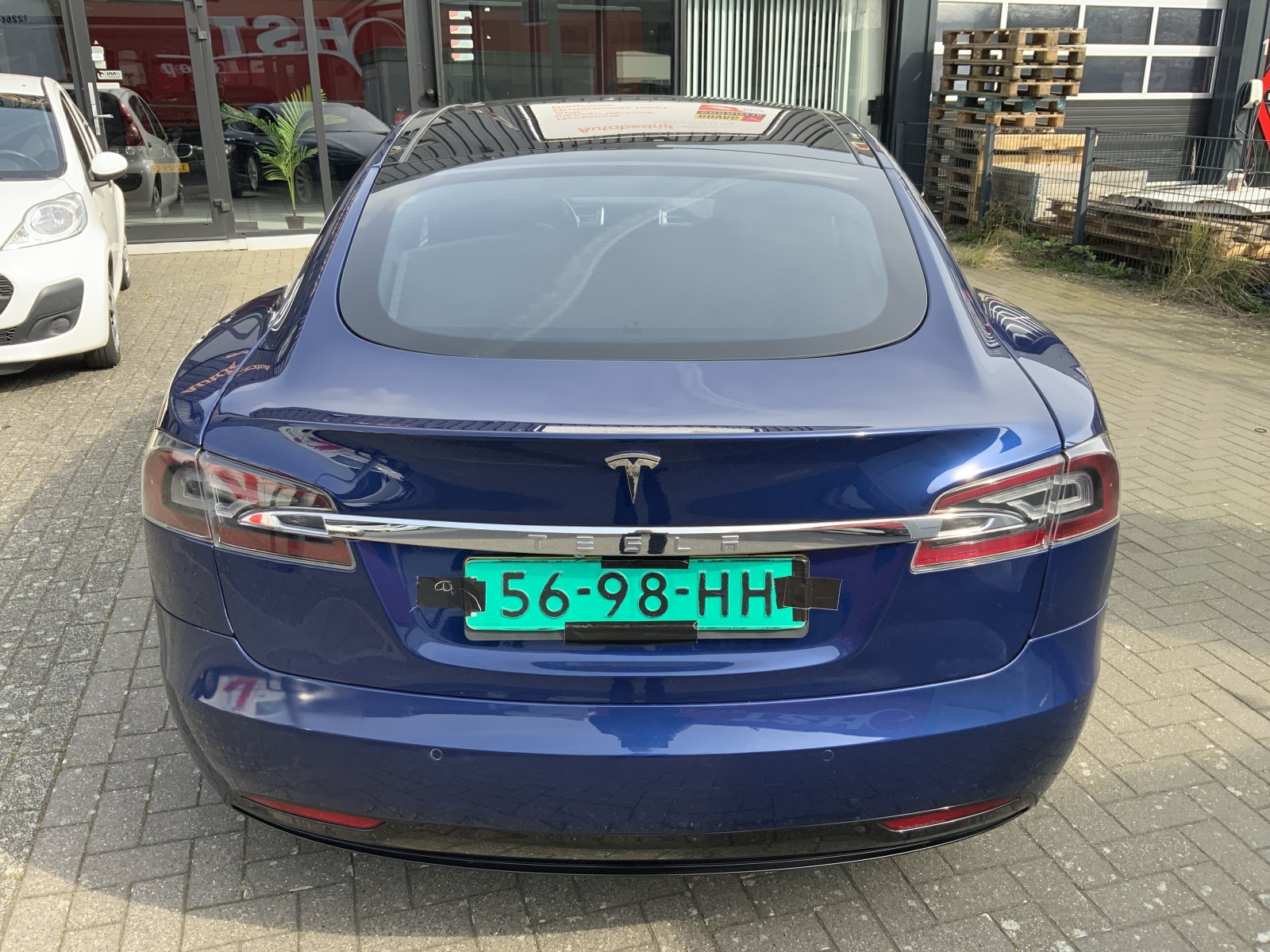 Inspectiefoto van Tesla Model S
