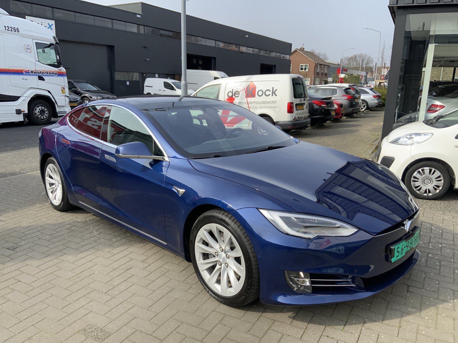 Inspectiefoto van Tesla Model S