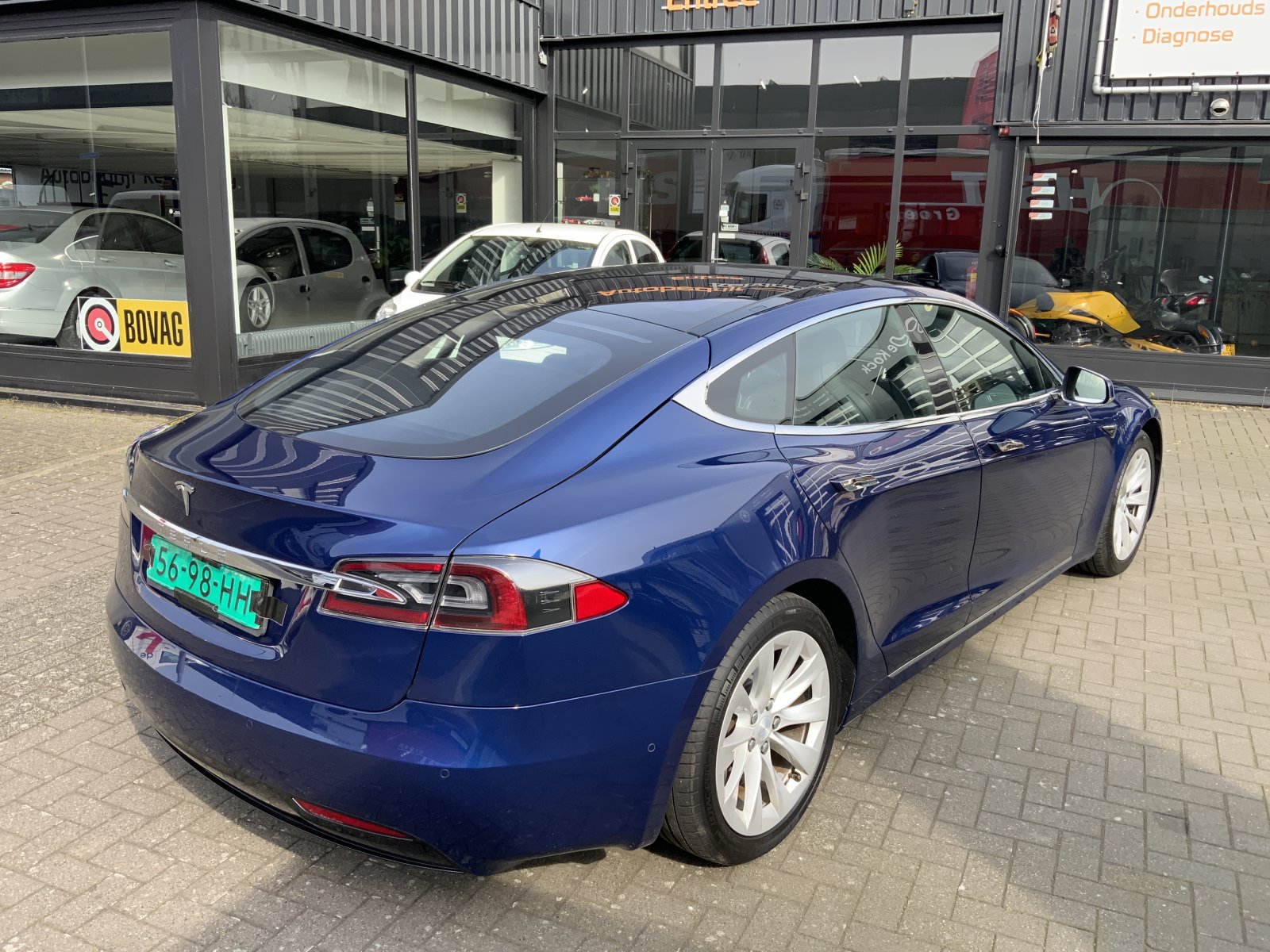 Inspectiefoto van Tesla Model S