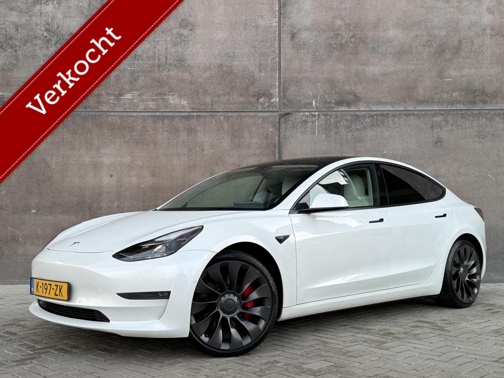 Tesla Model 3 Performance AWD 75 kWh | Autopilot | SOH 95% | 1ste Eig. | Panoramadak | Leder | 20'' | 2021 - voorkant