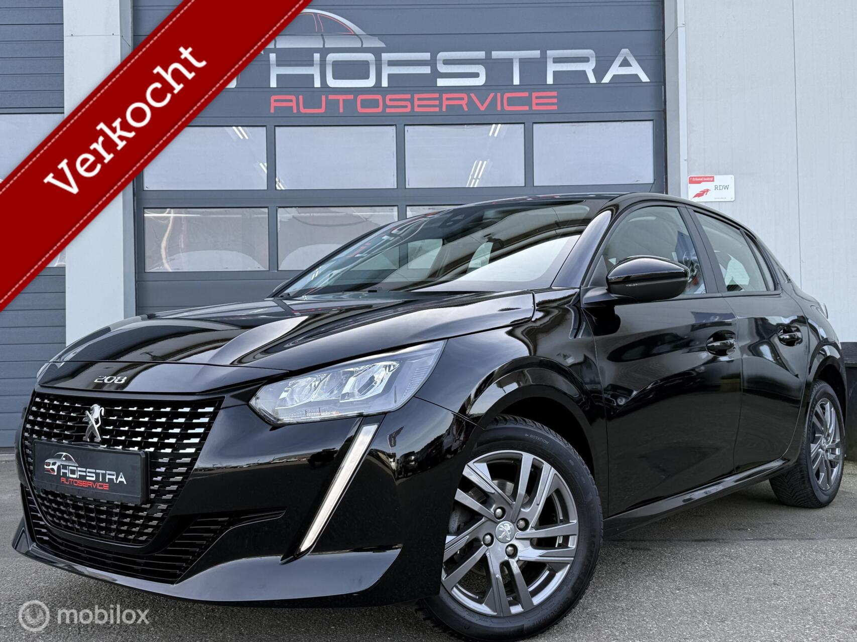 Peugeot 208 1.2 PureTech Active Pack Stoleverw CarPlay LED 2021 - voorkant