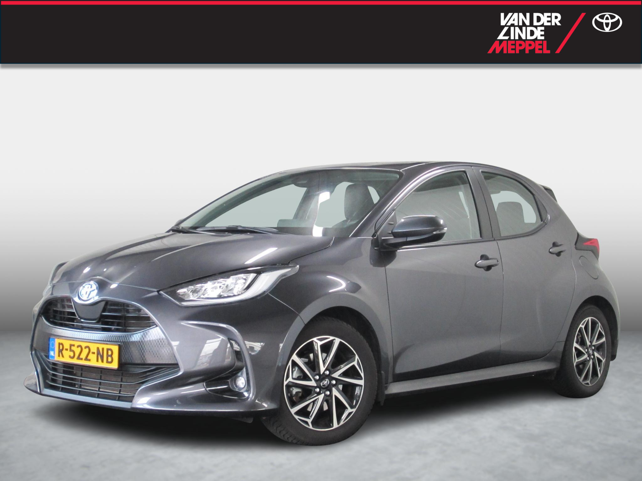 Toyota Toyota Yaris 1.5 Hybrid Dynamic Trekhaak Apple Carplay 2022 - voorkant