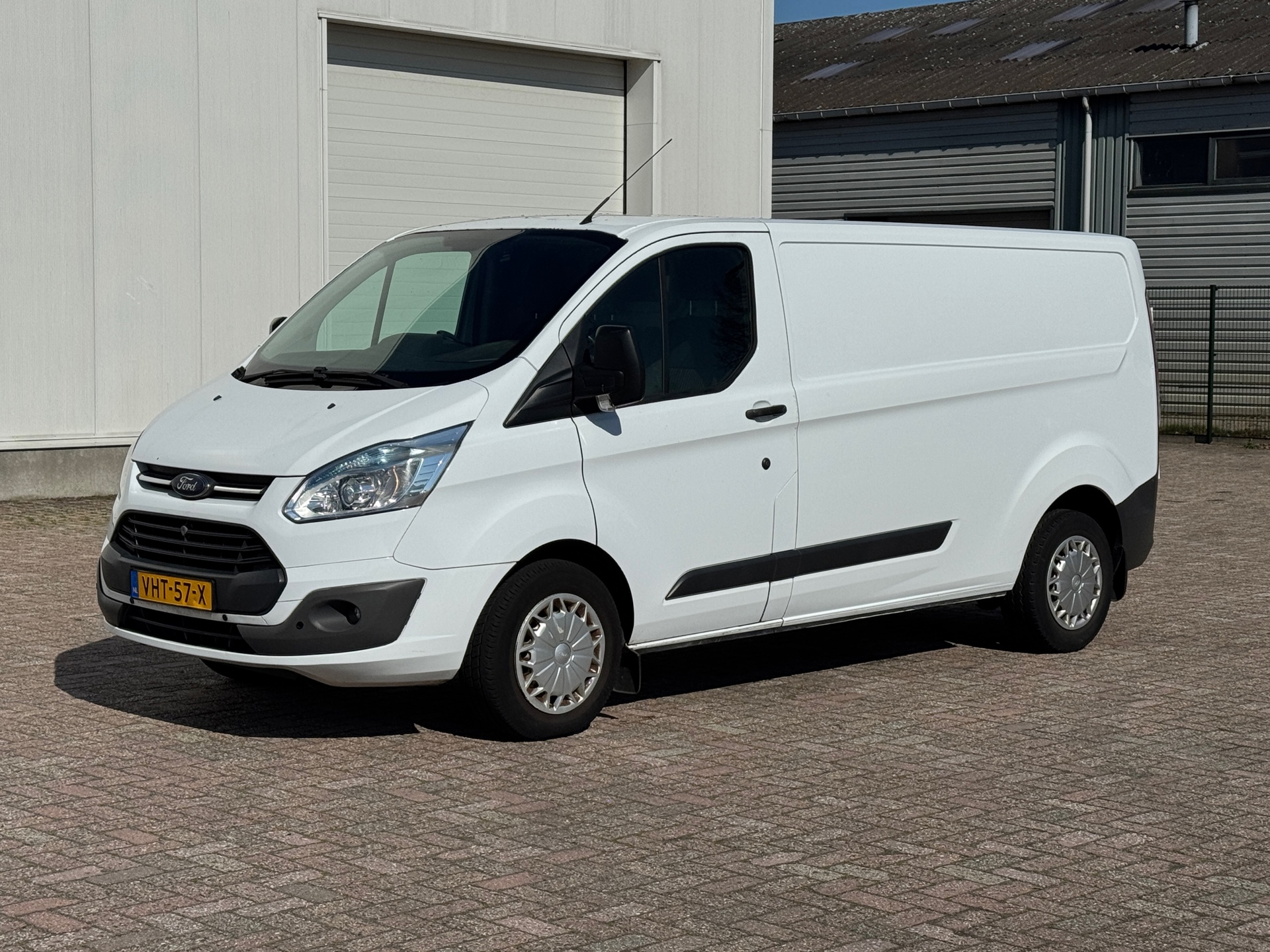 Foto van FORD TRANSIT CUSTOM