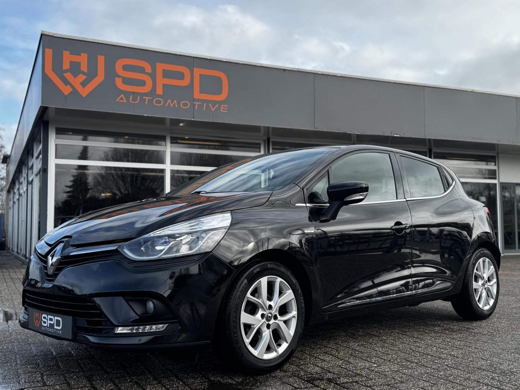 Renault Clio 0.9TCe Limited|Keyless|Cruise|Carplay|El.ramen| 2019 - voorkant
