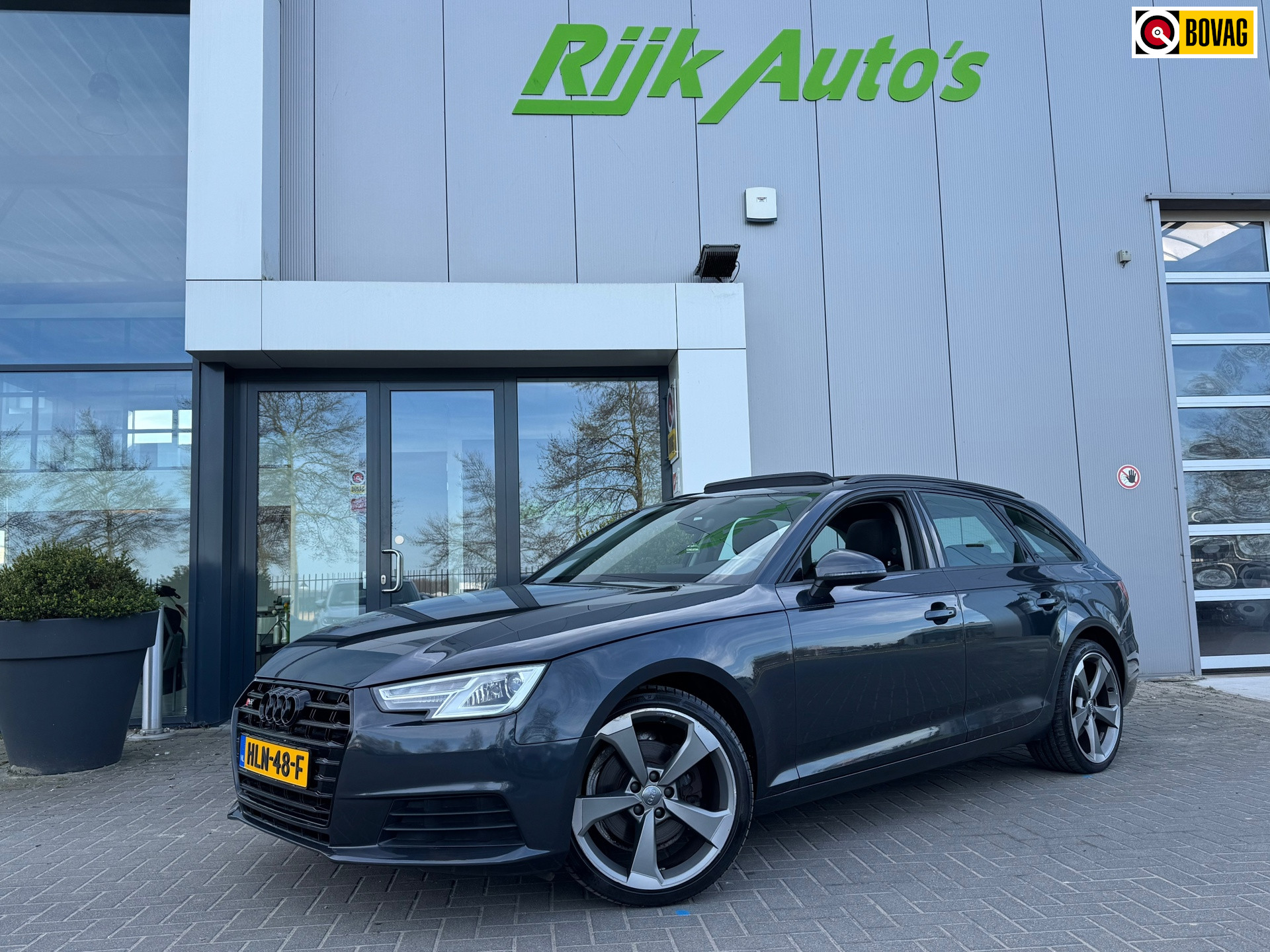 Foto van AUDI A4 AVANT