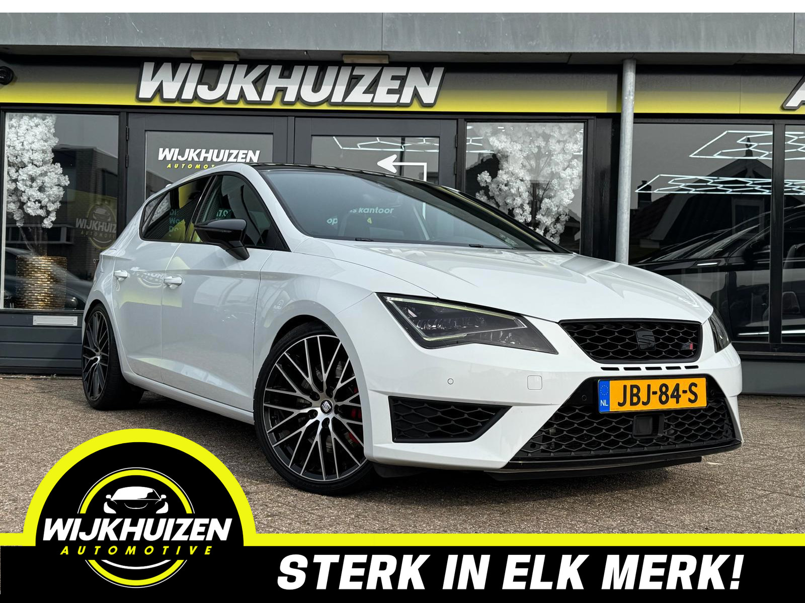 Seat Leon 2.0 TSI Cupra 280 met Panorama dak !!! 280 PK !!! Vol opties !!! 2015 - voorkant