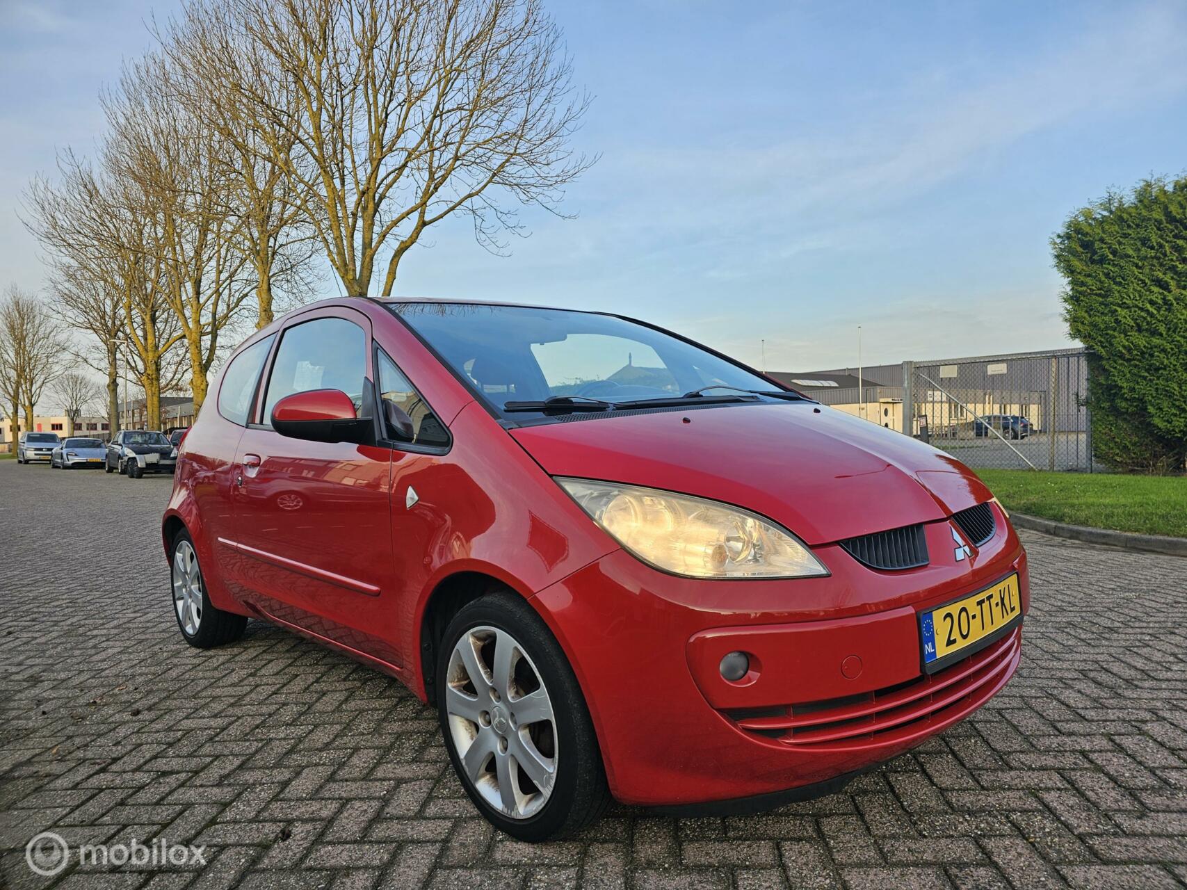 Foto van Mitsubishi Colt