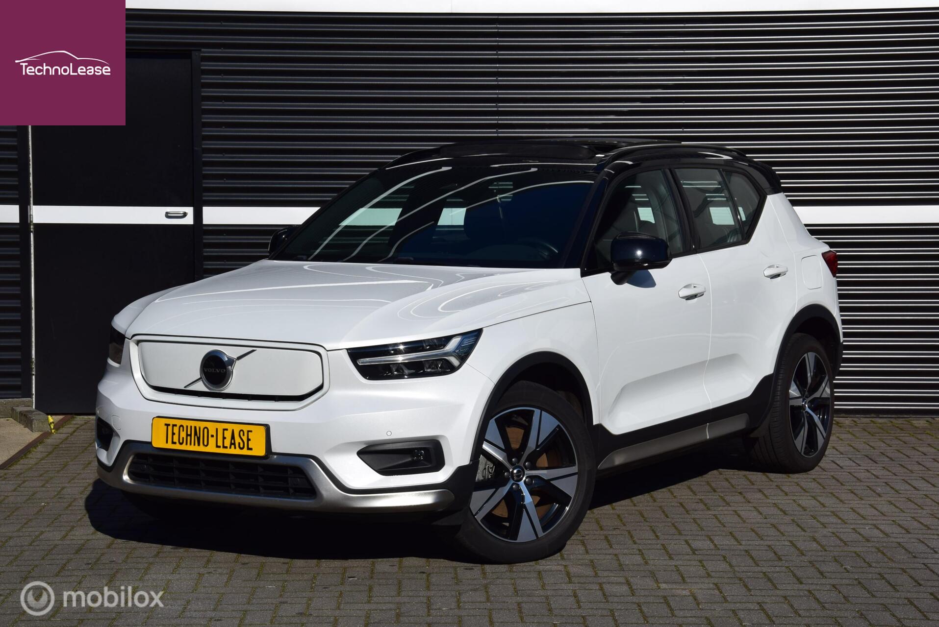 Volvo XC40 Recharge SOH 91%  P8 AWD R-Design Warmtepomp Panorama Trekhaak 2020 - voorkant