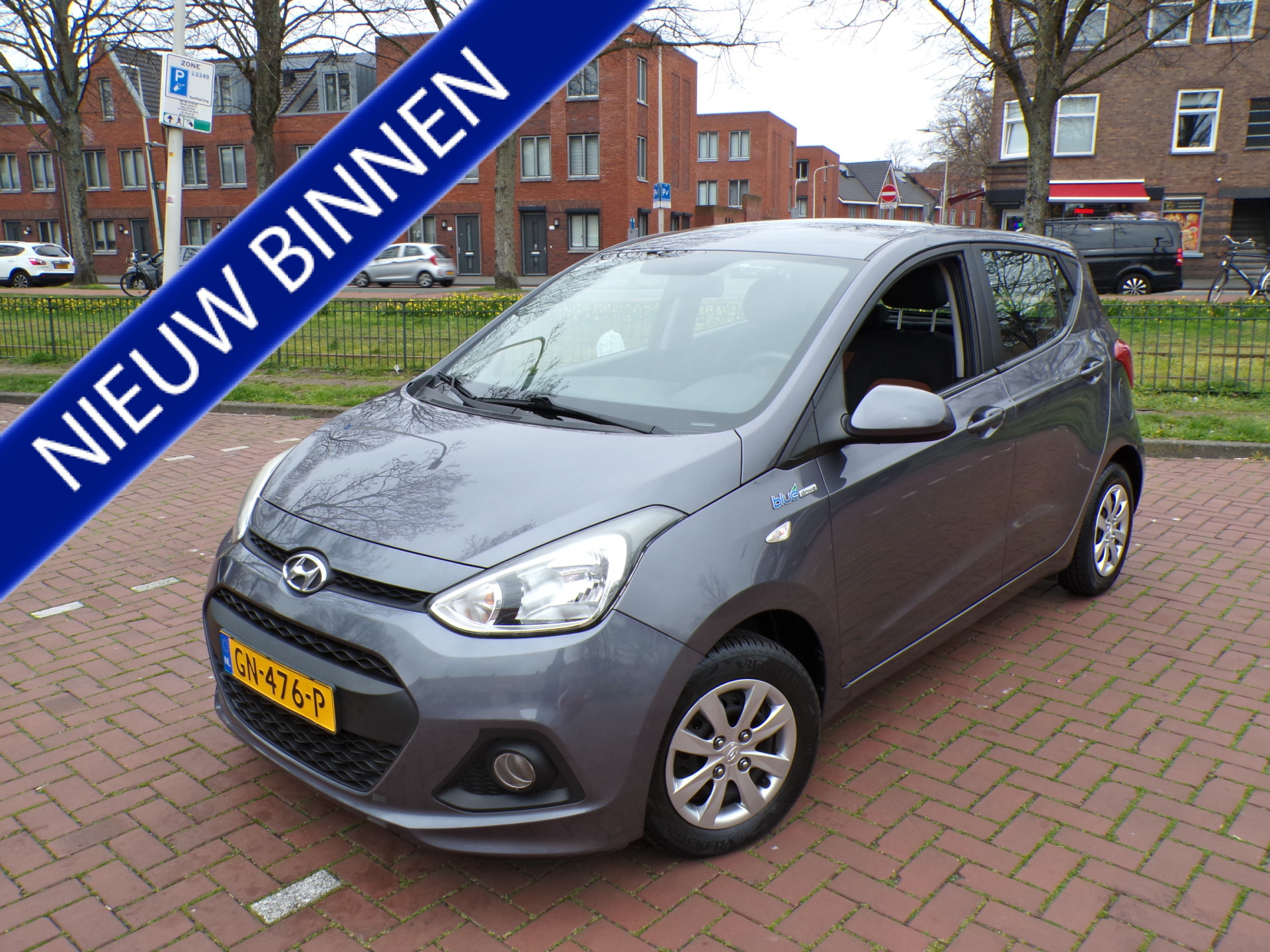 Hyundai I10 1.0i i-Motion Comfort 2015 - voorkant