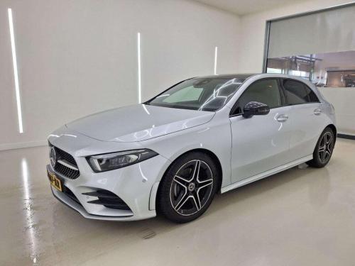 Mercedes-Benz A-klasse 180 Business Solution AMG 2021 - voorkant