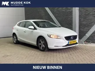 Volvo V40 1.6 T2 Momentum 2014 - voorkant