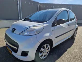 Foto van Peugeot 107