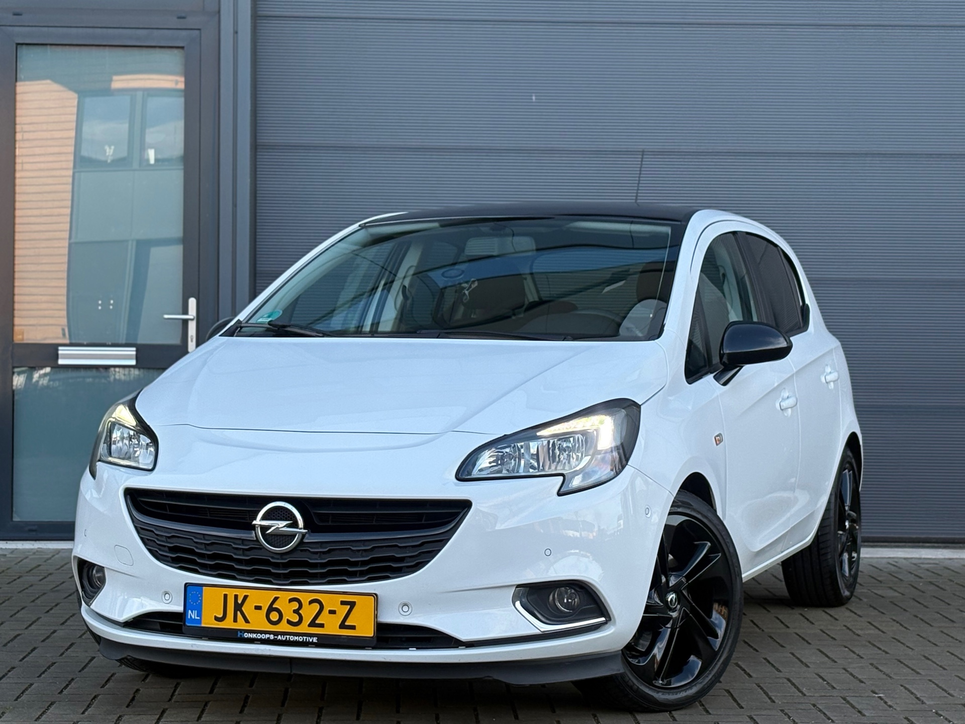 Foto van OPEL CORSA-E