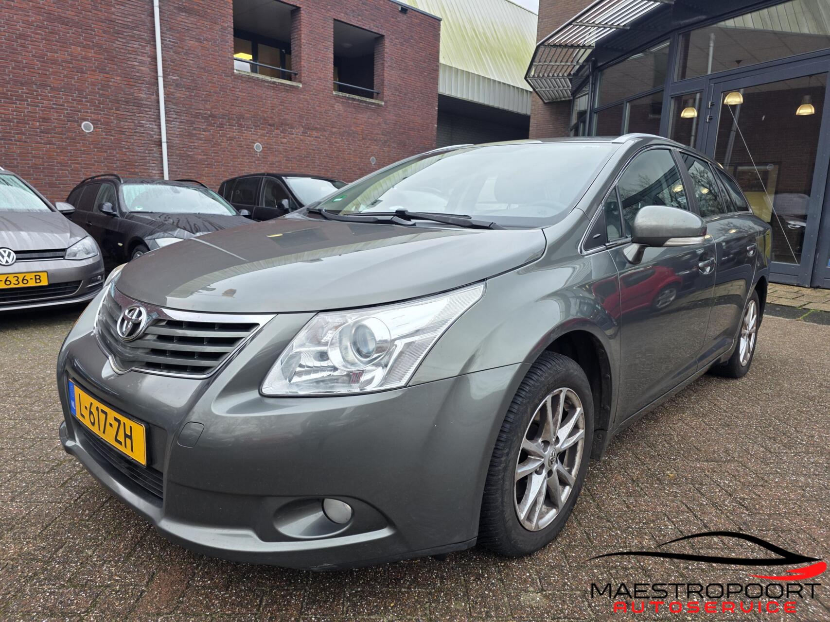 Foto van TOYOTA TOYOTA AVENSIS