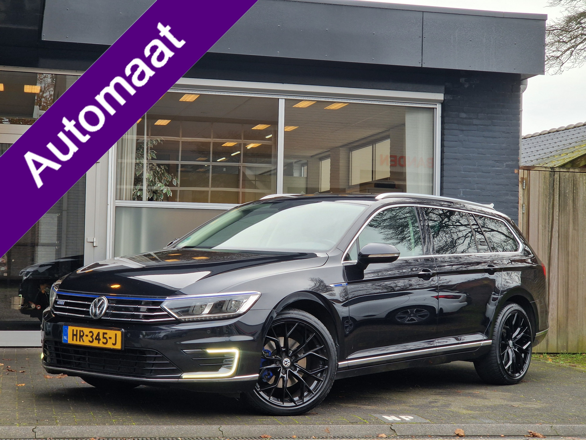 Foto van VOLKSWAGEN PASSAT