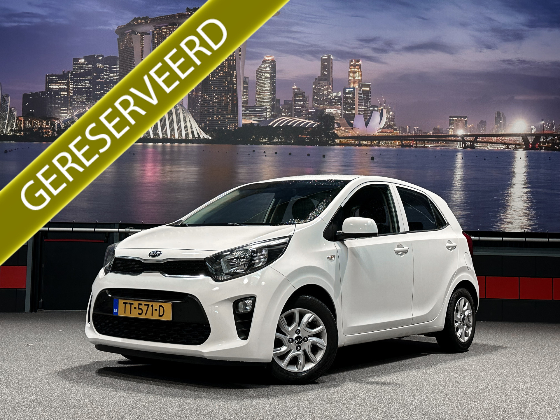 Kia Picanto 1.0 CVVT ComfortPlusLine Navigator 2018 - voorkant