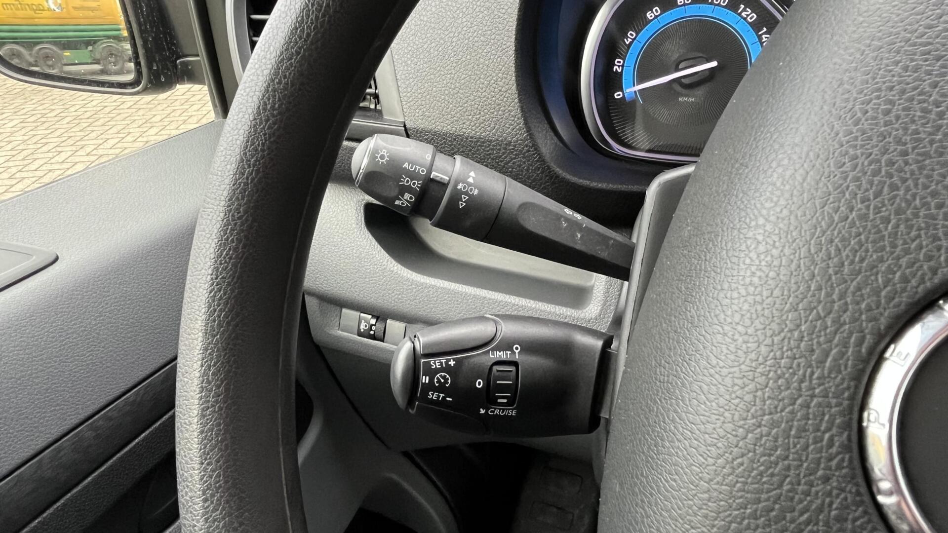 Foto van Opel Vivaro