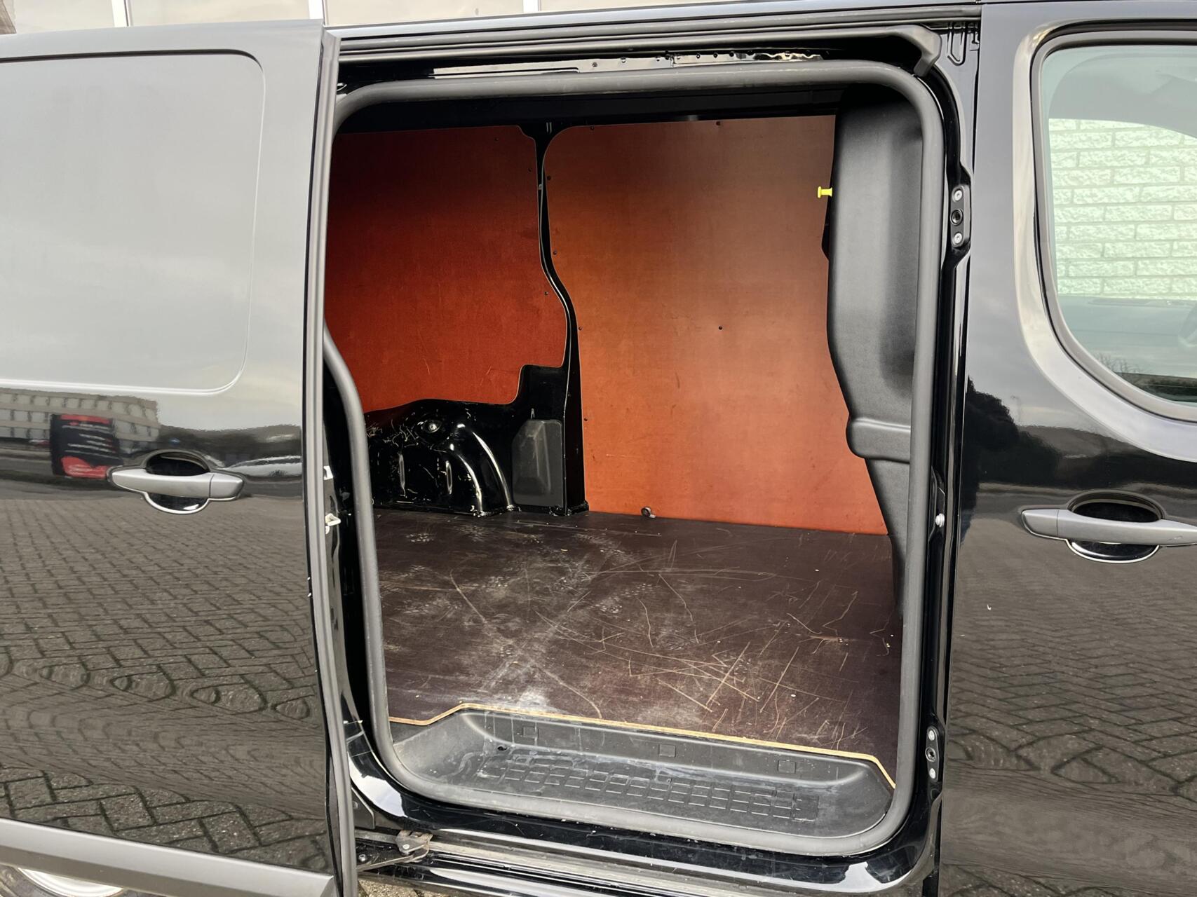 Foto van Opel Vivaro