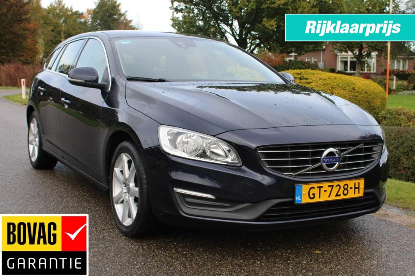 Volvo V60 1.5 T3 152pk Automaat Momentum ECC/Cruise/Navi/Trekhaak 2015 - voorkant