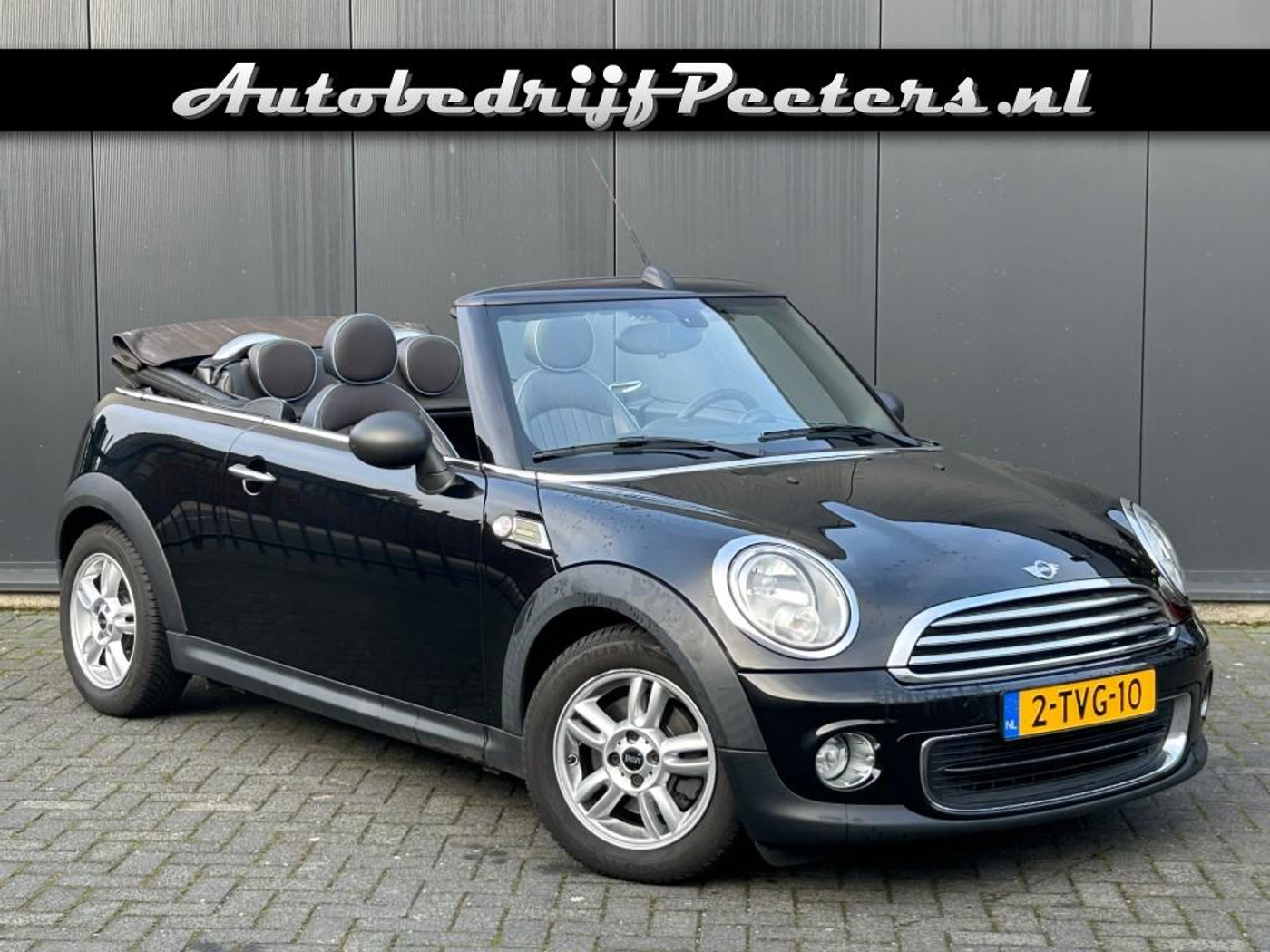 Foto van MINI ONE CABRIO