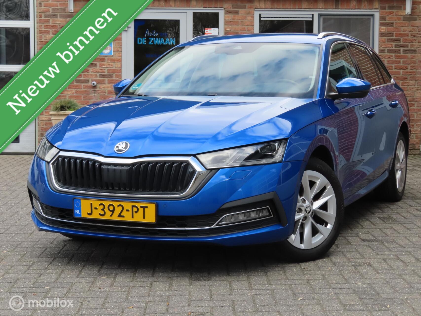 Skoda Octavia 1.5 TSI First Edition|Trekhaak|Sportstoelen|El. Achterklep|Sfeerverlichting. 2020 - voorkant
