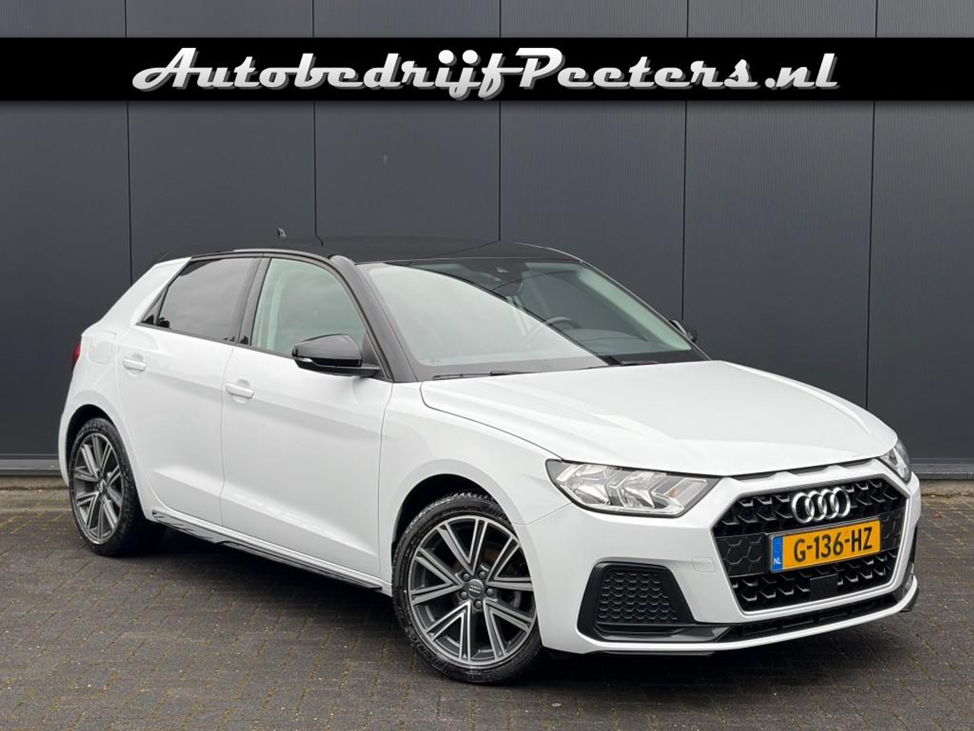 Audi A1 Sportback SB 25 TFSI Epic Virtual Cockpit Cruise Carplay Android NL-auto 2019 - voorkant