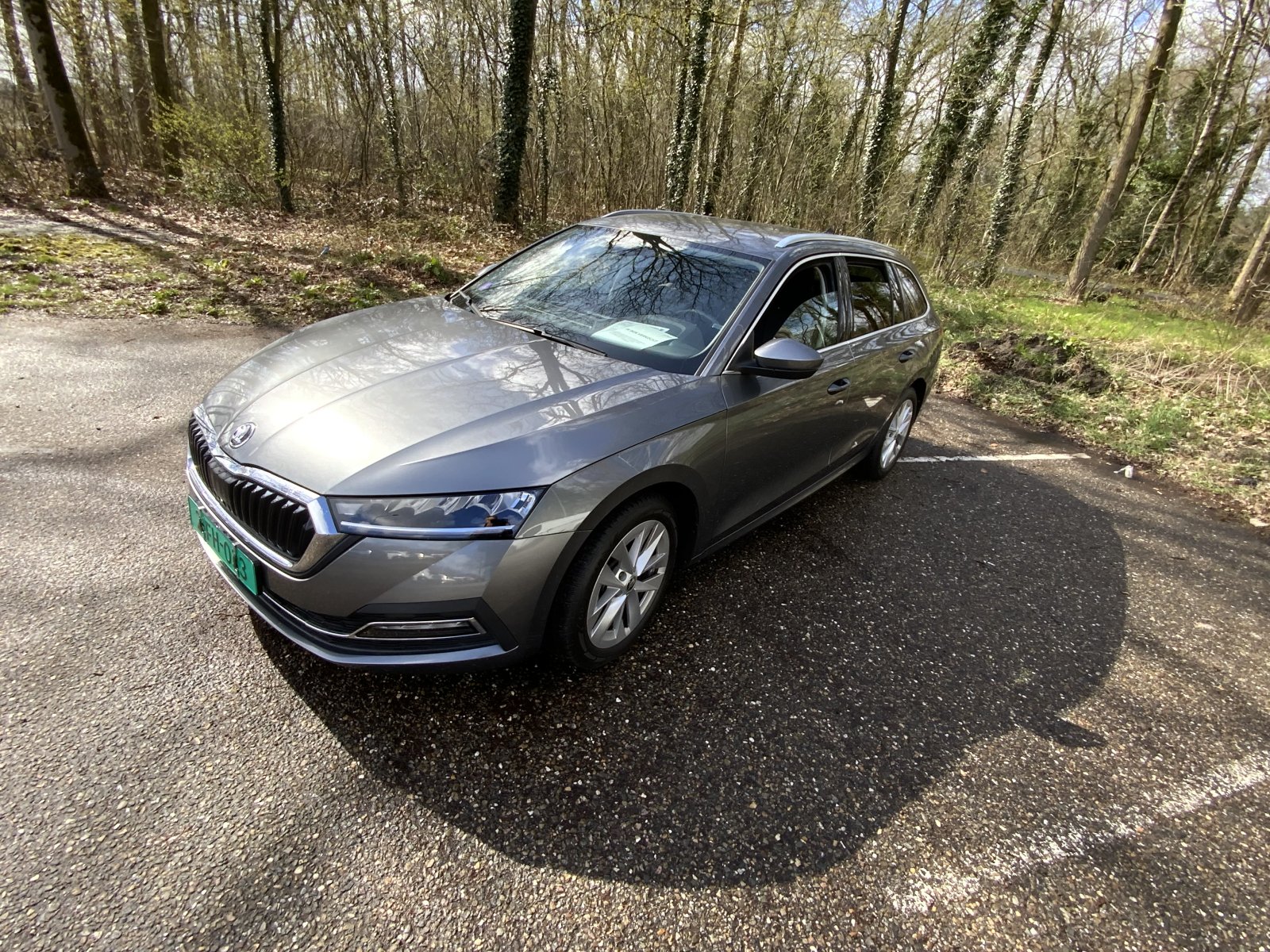 Skoda Octavia Combi 1.5 TSI Bns Ed. Plus 2022 - voorkant