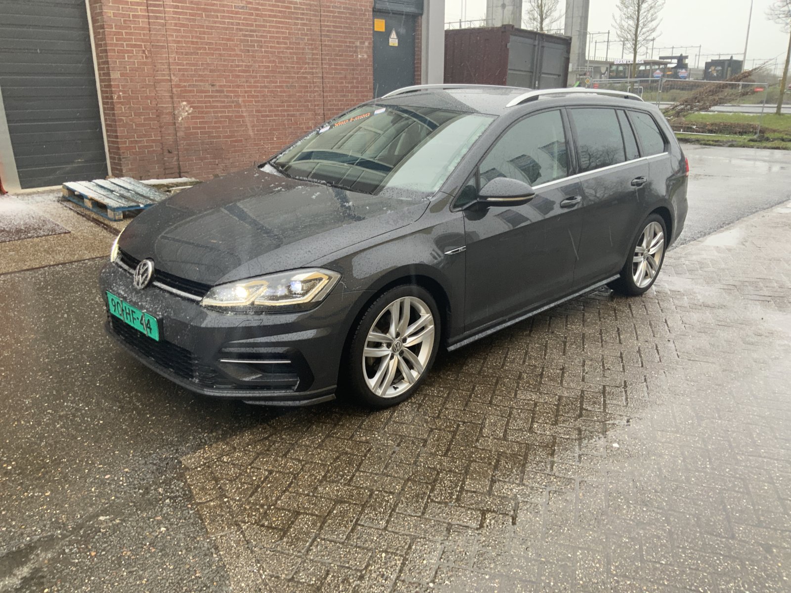 Volkswagen Golf Variant 1.5 TSI HL Bns R 2019 - voorkant