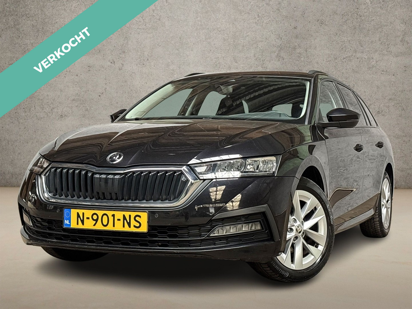 Skoda Octavia Combi 1.0 e-TSI Sport 2021 - voorkant