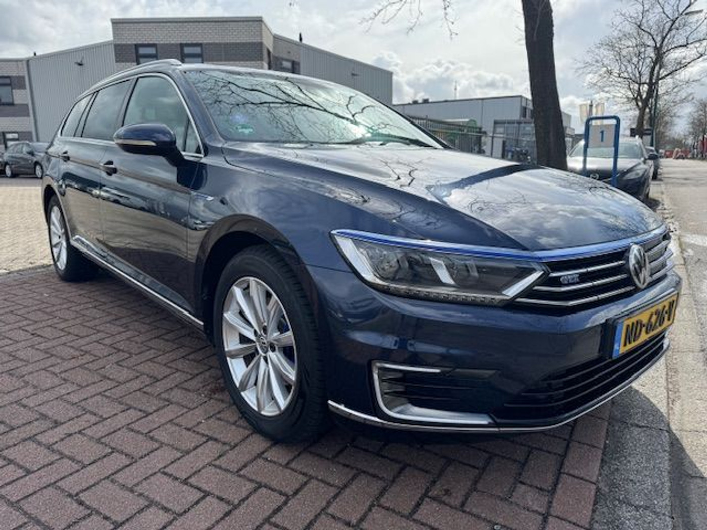 Foto van VOLKSWAGEN PASSAT