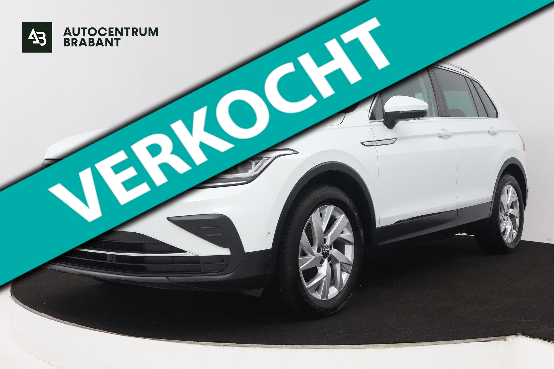 Volkswagen Tiguan 1.5 TSI Life Business (TREKHAAK, STOEL/STUUR VERWARMING, CRUISE ADAPTIEF, CAMERA, DIGITALE COCKPIT) 2021 - voorkant