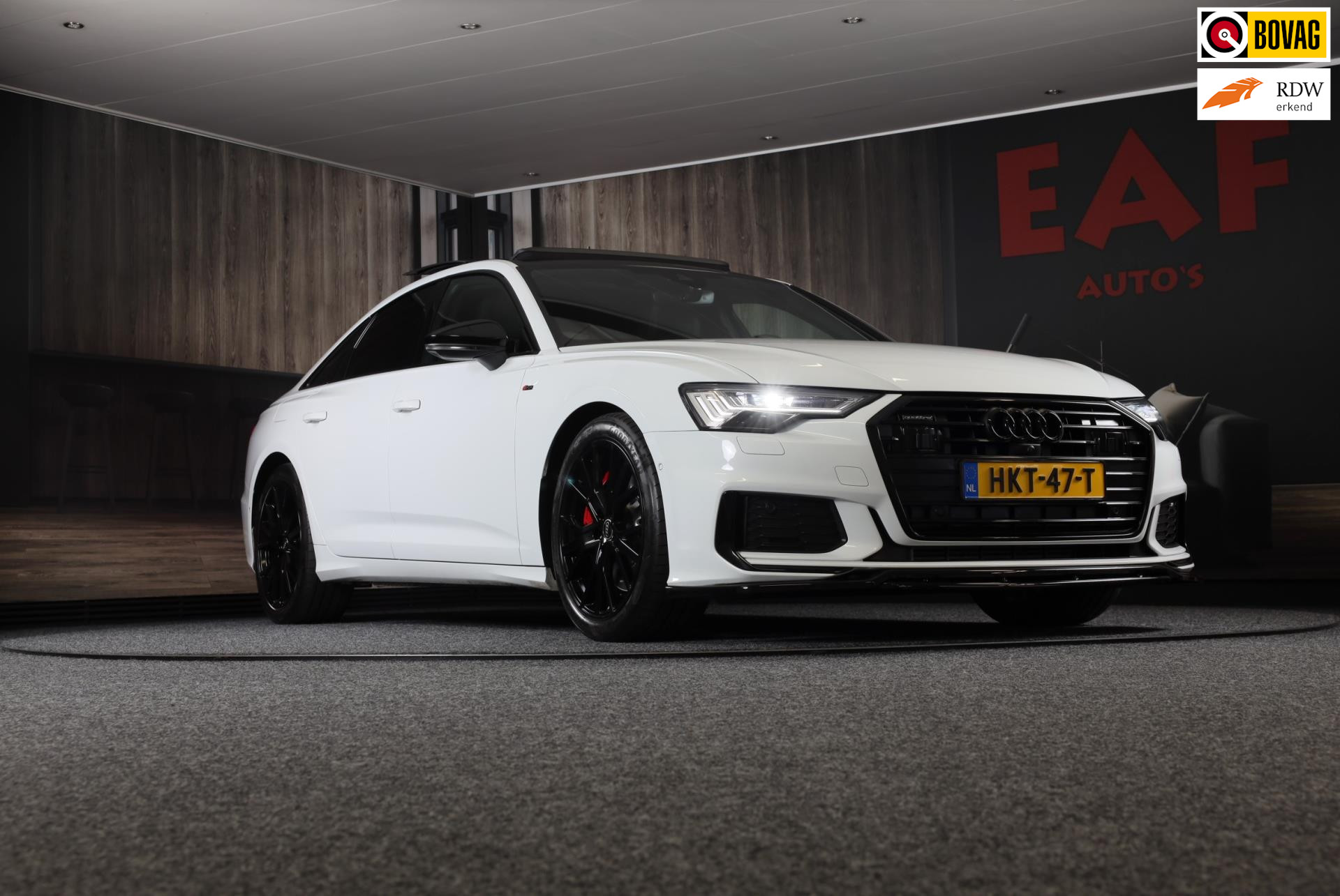 Audi A6 Limousine 55 TFSI e Quattro S6 Look / Head Up / Memory / Acc / F1 / Lane Assist / Elek Stoelen / Open Pano / Matrix / Pdc 2023 - voorkant