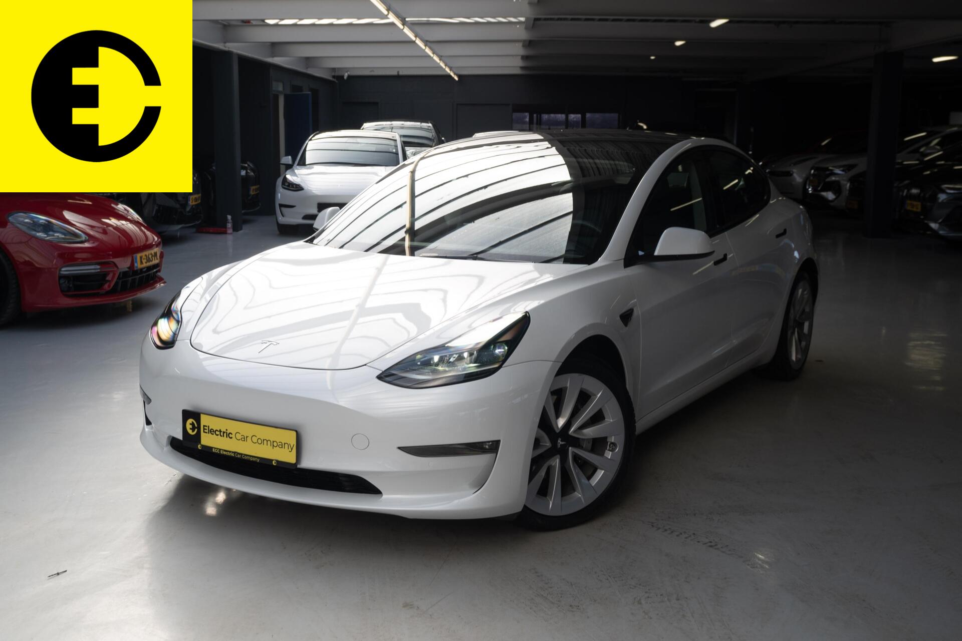 Tesla Model 3 Long Range AWD 75 kWh | SOH 92,2% | Warmtepomp | Stoelverwarming | Incl.BTW 2021 - voorkant