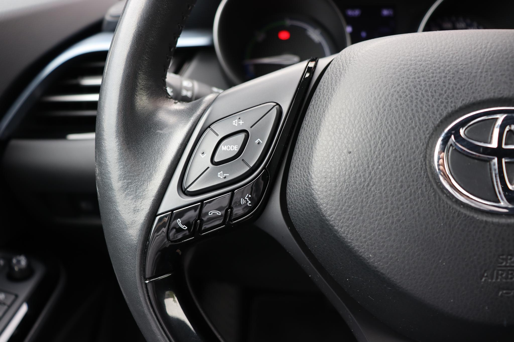 Foto van Toyota Toyota C-hr
