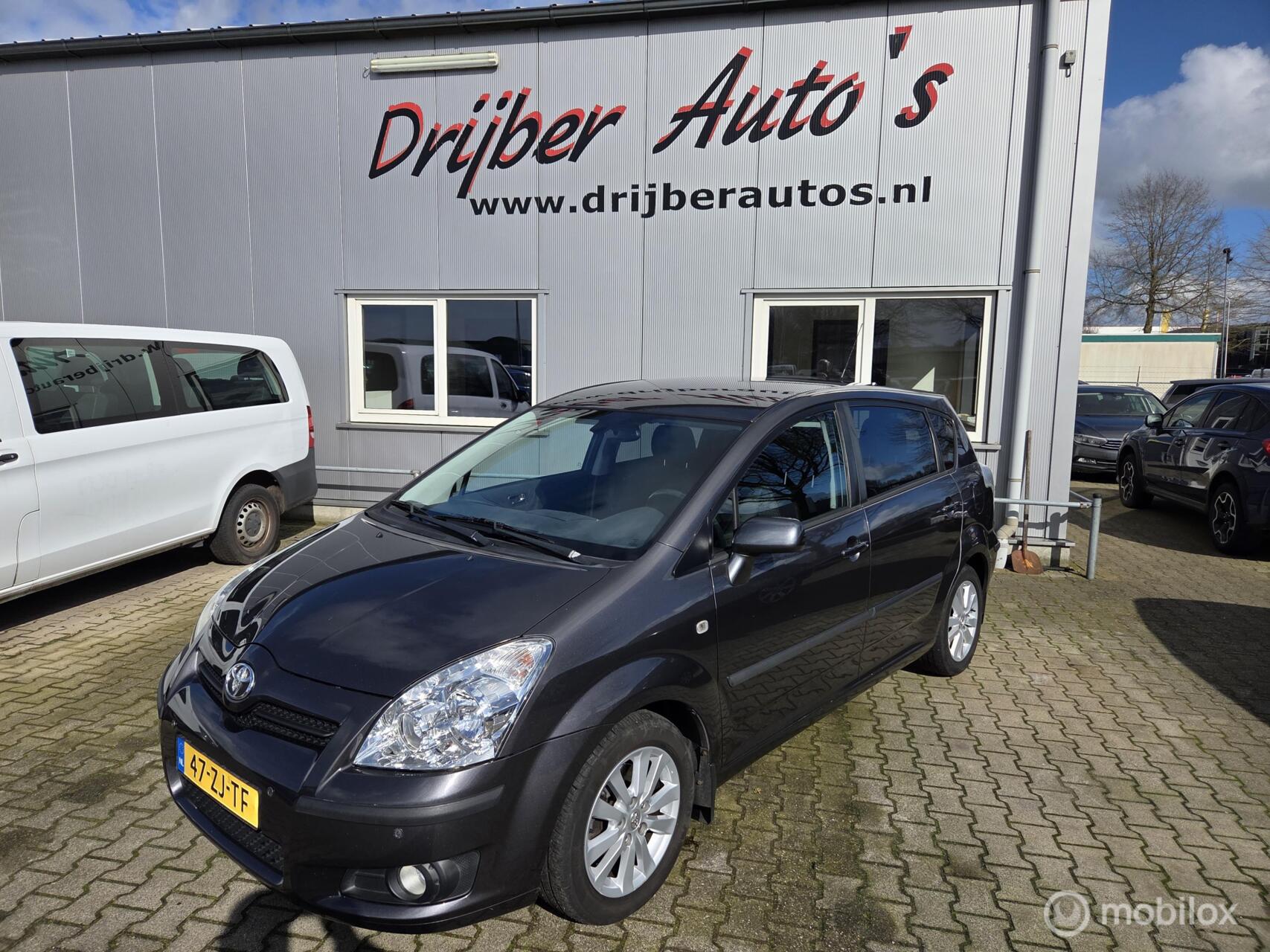 Foto van TOYOTA TOYOTA COROLLA VERSO