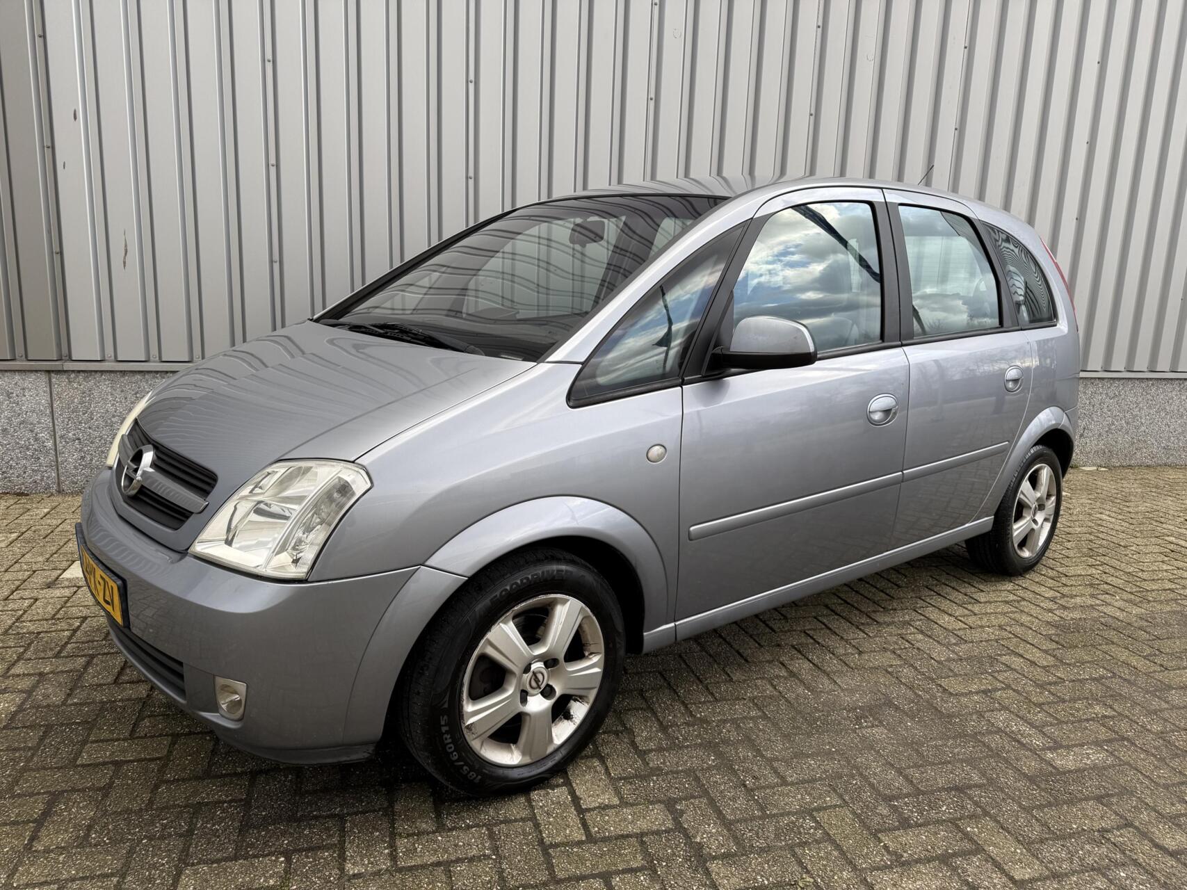 Opel Meriva-a 1.8-16V Cosmo 2007 - voorkant