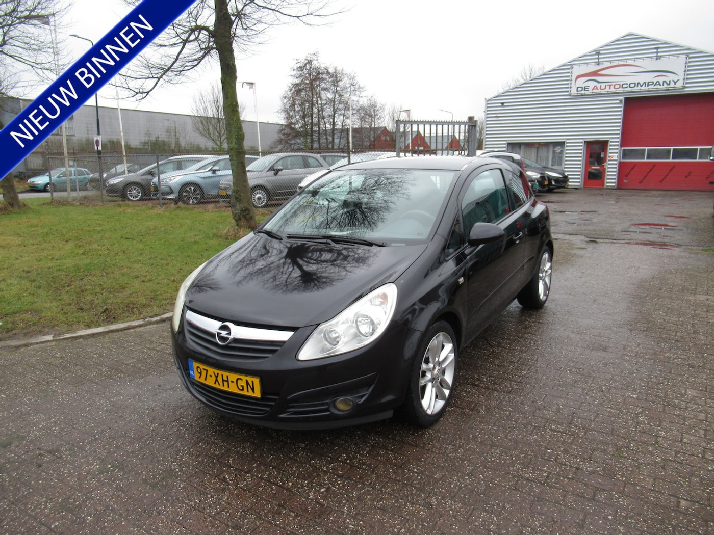 Opel Corsa 1.2-16V Enjoy 2007 - voorkant