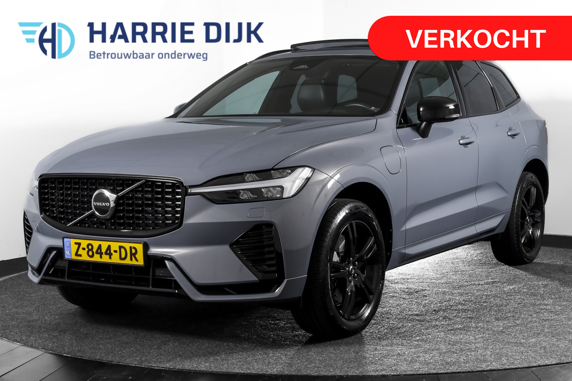 Volvo Xc60 2.0 T6 Plug-in hybrid AWD R-Design - Automaat 2021 - voorkant