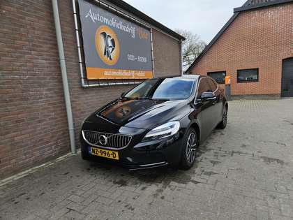 Volvo V40 2.0 D3 Nordic+ 2017 - voorkant