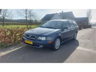 Volvo V40 1.8 Europa 2003 - voorkant