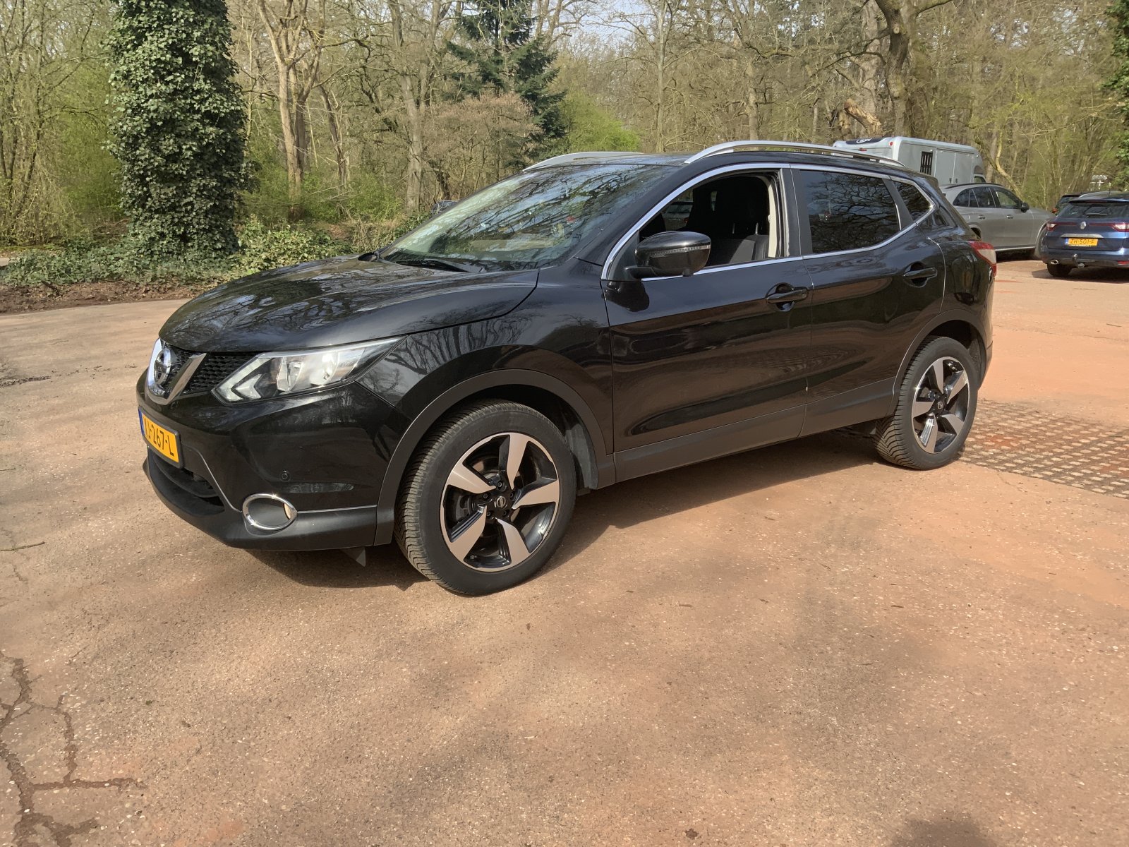 Nissan Qashqai 1.2 N-Vision 2016 - voorkant