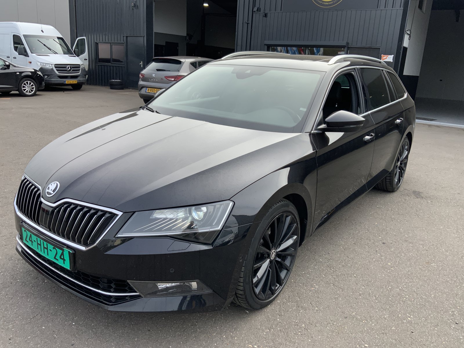 Inspectiefoto van Skoda Superb Combi