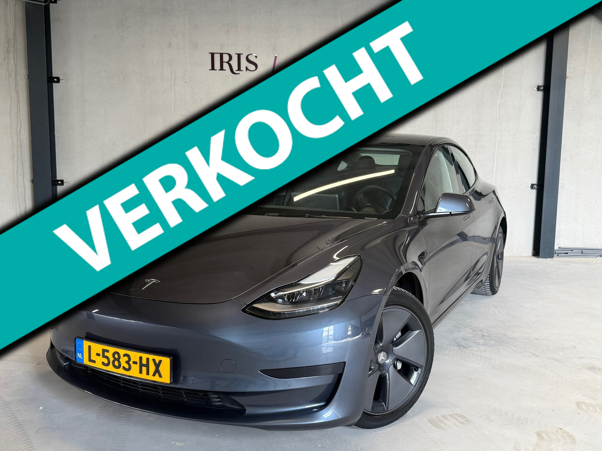 Tesla Model 3 Standard RWD Plus 60 kWh Facelift - SOH 90,1% - Warmtepomp - Autopilot 2021 - voorkant